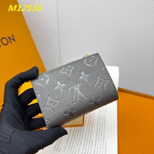 AAA--L...V... Wallets 4700