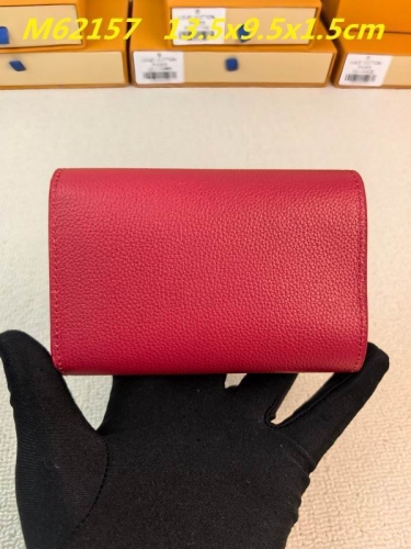 AAA--L...V... Wallets 5145