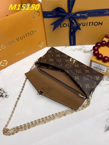 AAA--L...V... Wallets 5028