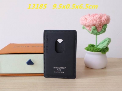 AAA--L...V... Wallets 4944