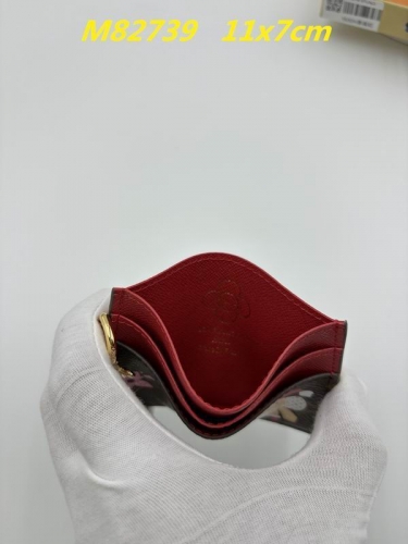 AAA--L...V... Wallets 5018