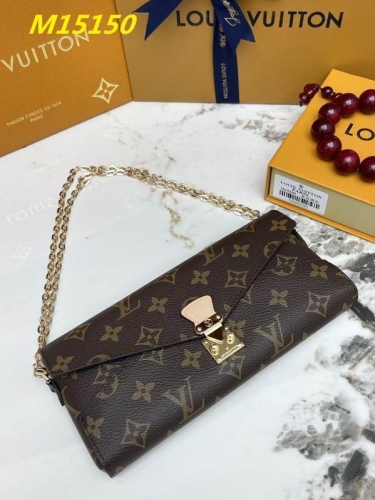 AAA--L...V... Wallets 5035