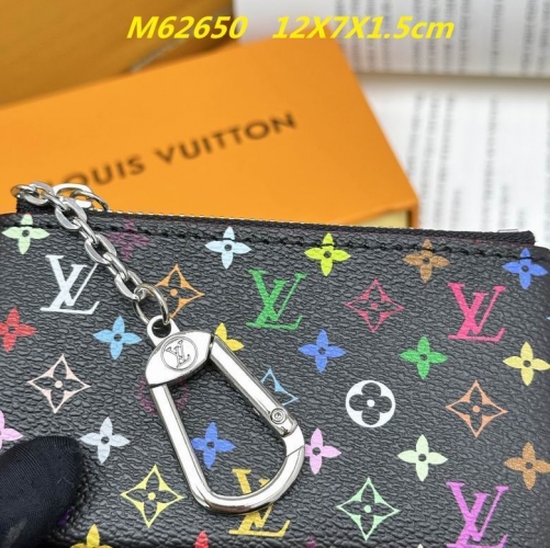 AAA--L...V... Wallets 4845