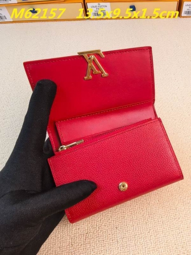 AAA--L...V... Wallets 5144