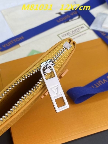 AAA--L...V... Wallets 1210
