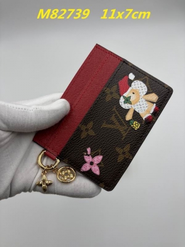 AAA--L...V... Wallets 5017