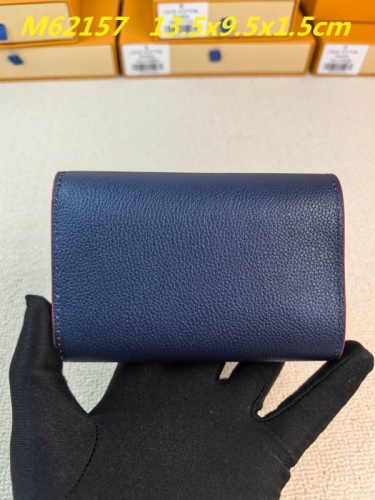 AAA--L...V... Wallets 5156
