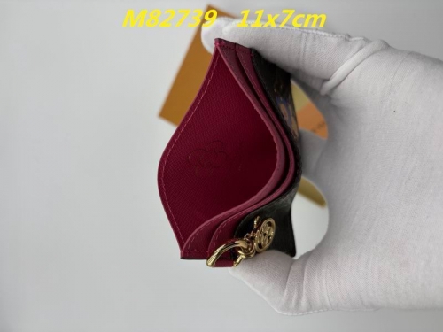 AAA--L...V... Wallets 5012