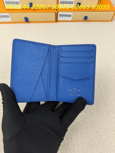 AAA--L...V... Wallets 5163