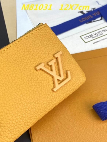 AAA--L...V... Wallets 1211