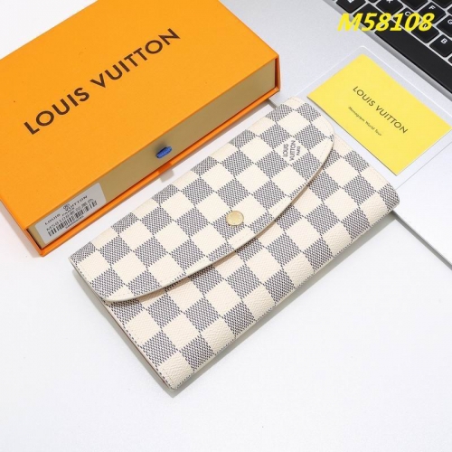 AAA--L...V... Wallets 5070