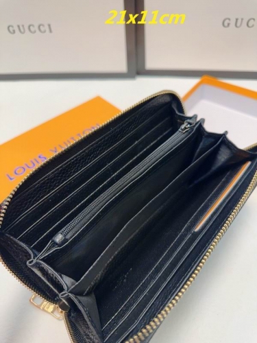 AAA--L...V... Wallets 4893