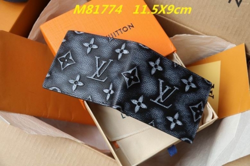 AAA--L...V... Wallets 1081