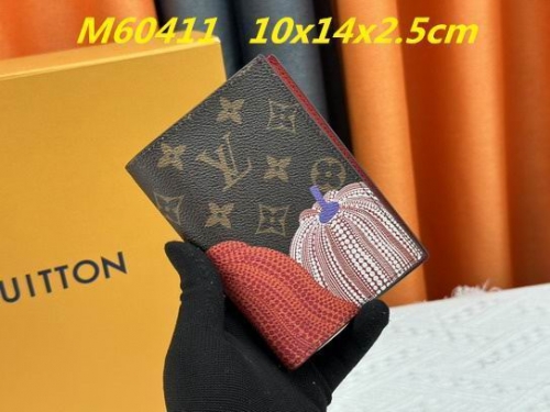 AAA--L...V... Wallets 4860