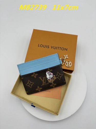 AAA--L...V... Wallets 5011