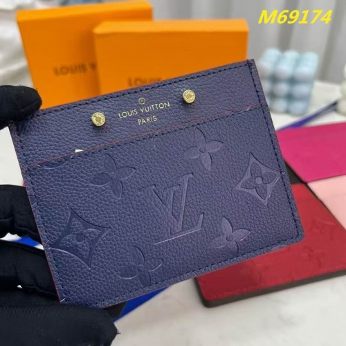 AAA--L...V... Wallets 5087