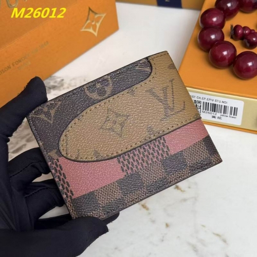 AAA--L...V... Wallets 4973