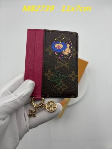 AAA--L...V... Wallets 5013