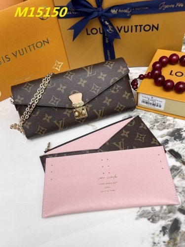 AAA--L...V... Wallets 5038