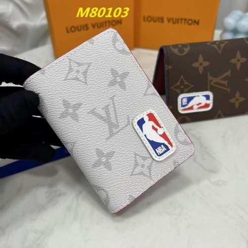 AAA--L...V... Wallets 4976