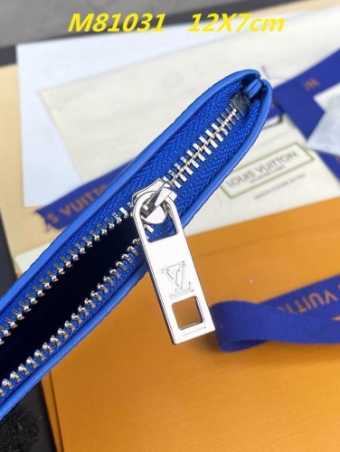 AAA--L...V... Wallets 1214