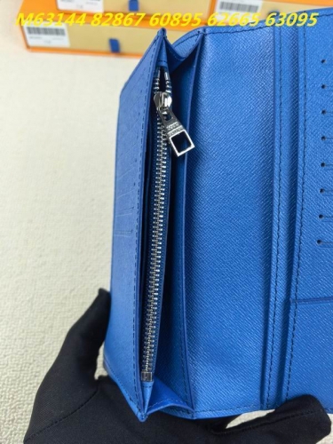 AAA--L...V... Wallets 5175
