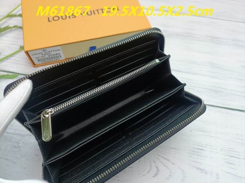 AAA--L...V... Wallets 1194