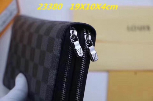AAA--L...V... Wallets 1006