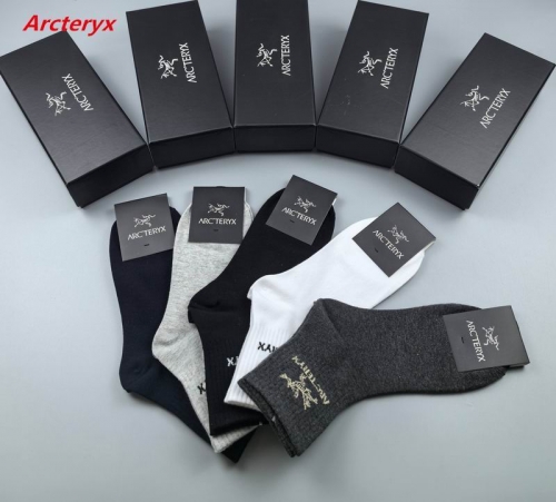 A.r.c.t.e.r.y.x. Socks 1118 Men/Women