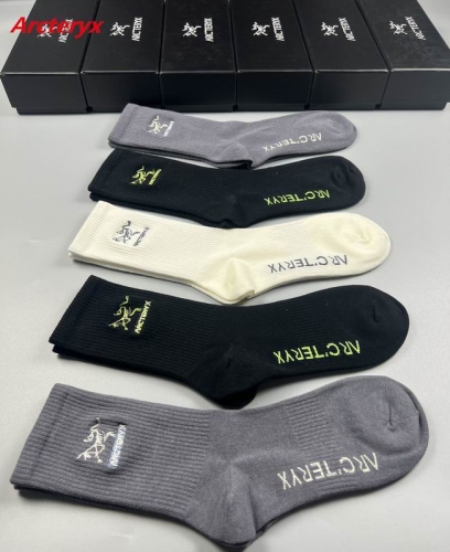 A.r.c.t.e.r.y.x. Socks 1077 Men/Women