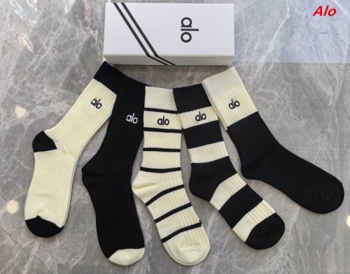 A...l...o... Socks 1095 Men/Women