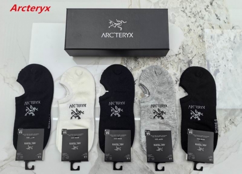 A.r.c.t.e.r.y.x. Socks 1067 Men/Women