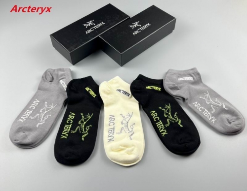 A.r.c.t.e.r.y.x. Socks 1105 Men/Women