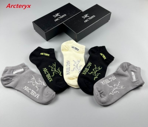 A.r.c.t.e.r.y.x. Socks 1104 Men/Women