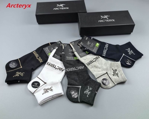 A.r.c.t.e.r.y.x. Socks 1112 Men/Women
