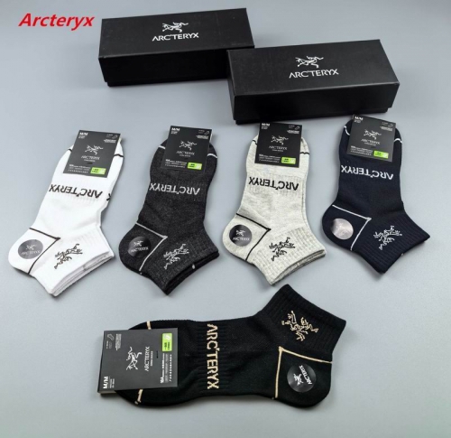 A.r.c.t.e.r.y.x. Socks 1113 Men/Women