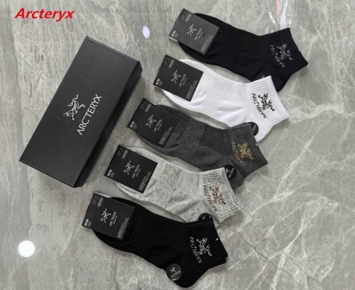 A.r.c.t.e.r.y.x. Socks 1123 Men/Women