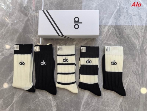 A...l...o... Socks 1097 Men/Women