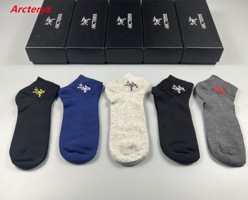 A.r.c.t.e.r.y.x. Socks 1090 Men/Women