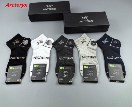 A.r.c.t.e.r.y.x. Socks 1114 Men/Women