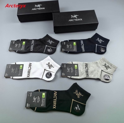 A.r.c.t.e.r.y.x. Socks 1109 Men/Women