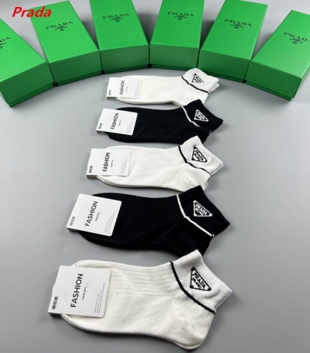 P.r.a.d.a. Socks 1010 Men/Women