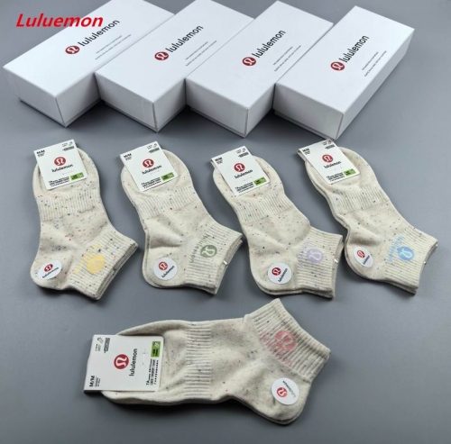 L.u.l.u.e.m.o.n. Socks 1075 Men/Women