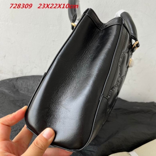 AAA -- G.u.c.c.i. Bags Part E 16067