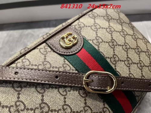 AAA -- G.u.c.c.i. Camera Case 10292