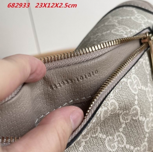 AAA -- G.u.c.c.i. Waistbag 10287