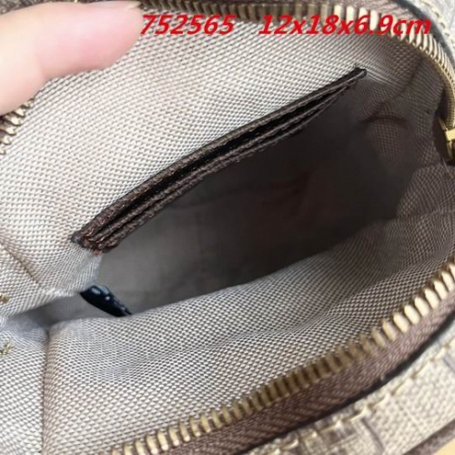AAA -- G.u.c.c.i. Phone bag 10145