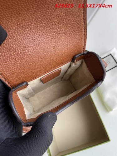 AAA -- G.u.c.c.i. Phone bag 10018