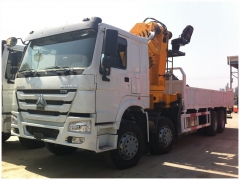 Sinotruk Howo Crane Truck