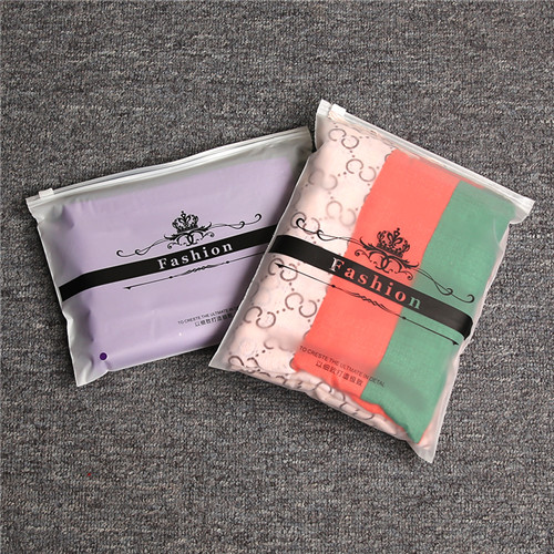 Matte Frosted Zip Lock Bags For Clothing Clothes Foldable Storage Bags